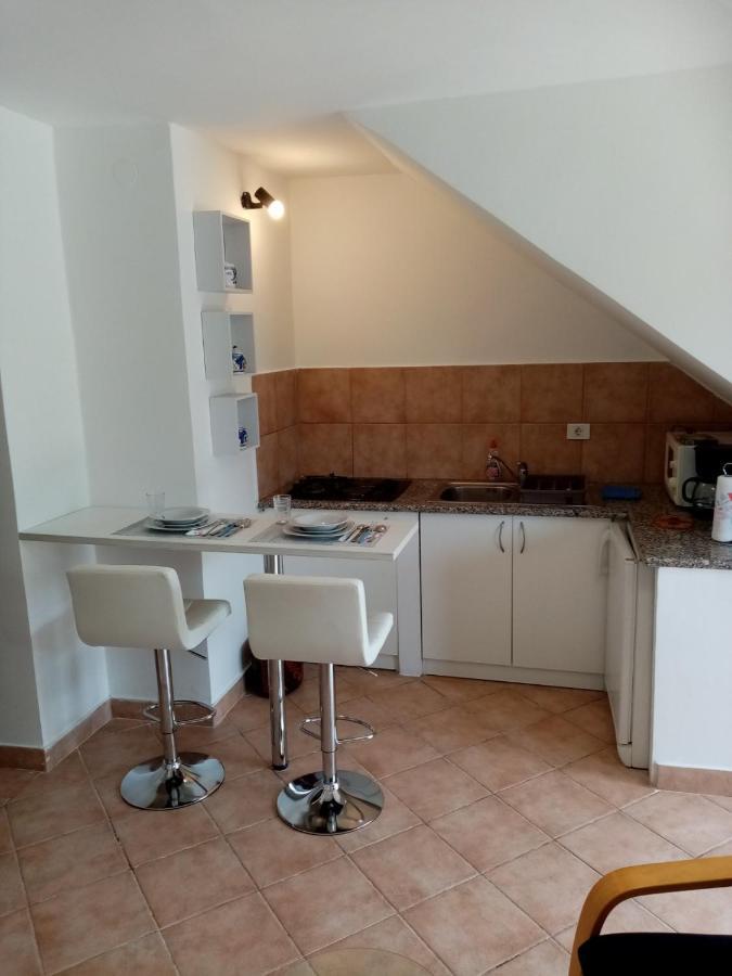 Apartman Mirko Pula Buitenkant foto
